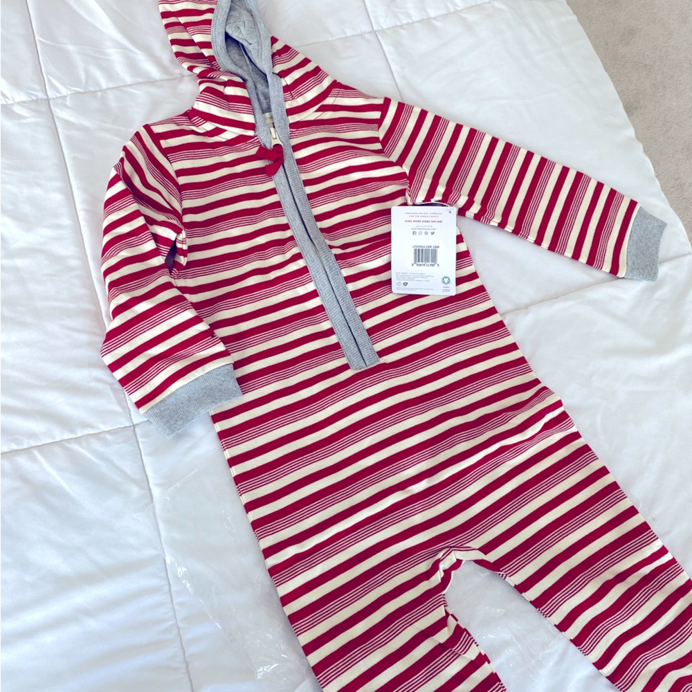 Burt’s Bees Toddler jumpsuit. Size 18m (runs large)
